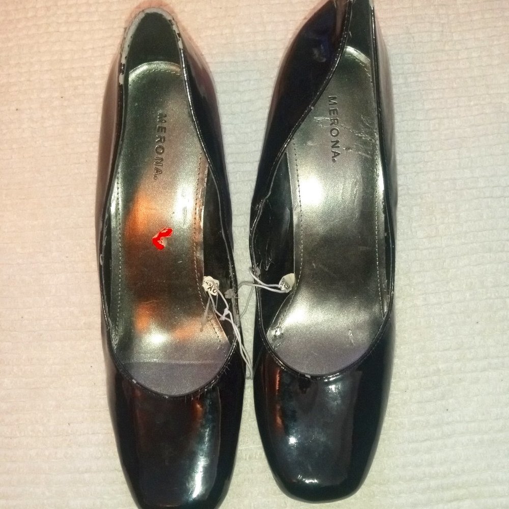 NEW - Women's 11 - MERONA Addie Black Round Toe Shiny Pumps - Thin 3in Heels